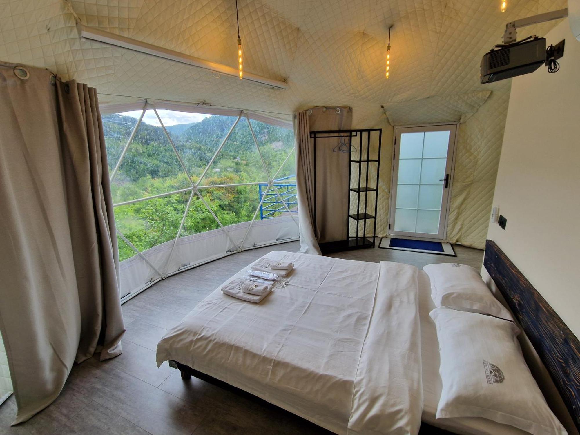 Glamping Georgia Krikhi 호텔 암브롤라우리 외부 사진