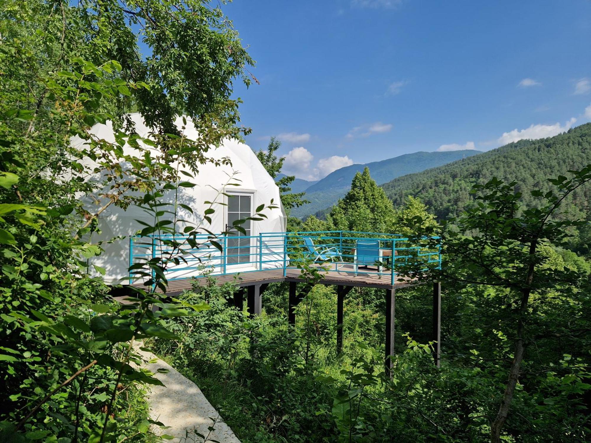 Glamping Georgia Krikhi 호텔 암브롤라우리 외부 사진