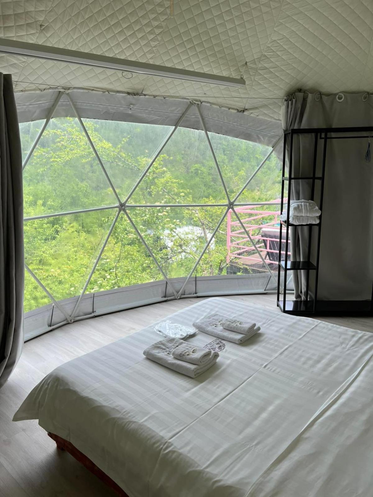 Glamping Georgia Krikhi 호텔 암브롤라우리 외부 사진