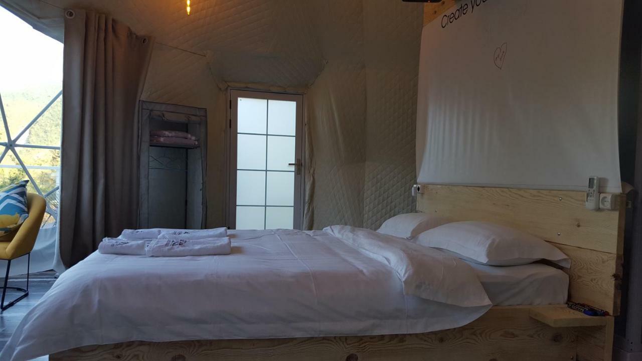 Glamping Georgia Krikhi 호텔 암브롤라우리 외부 사진